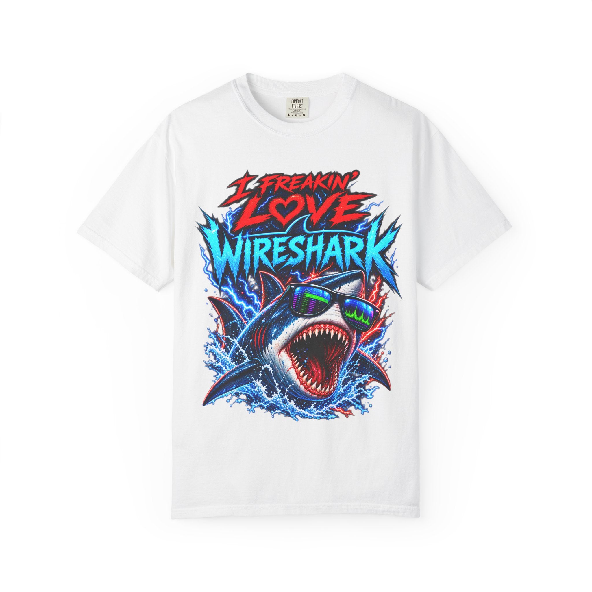 I Freakin' Love Wireshark T-Shirt | Retro Shark Network Tee (It's Not Working — "I Can't Connect!")