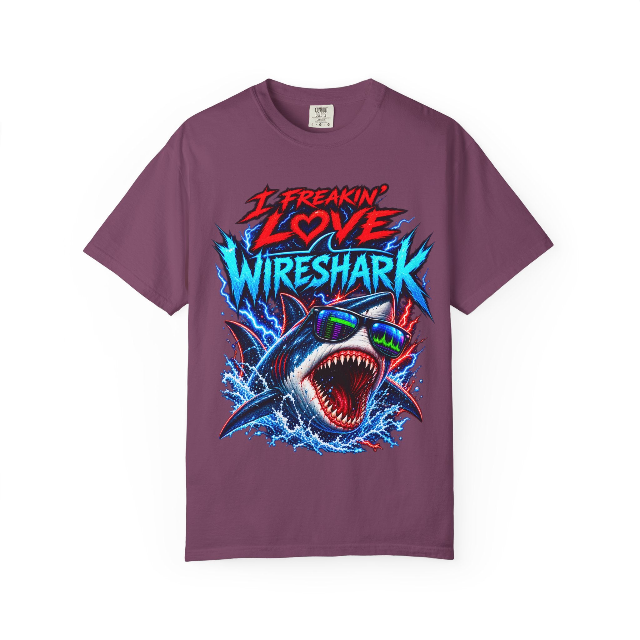 I Freakin' Love Wireshark T-Shirt | Retro Shark Network Tee (It's Not Working — "I Can't Connect!")