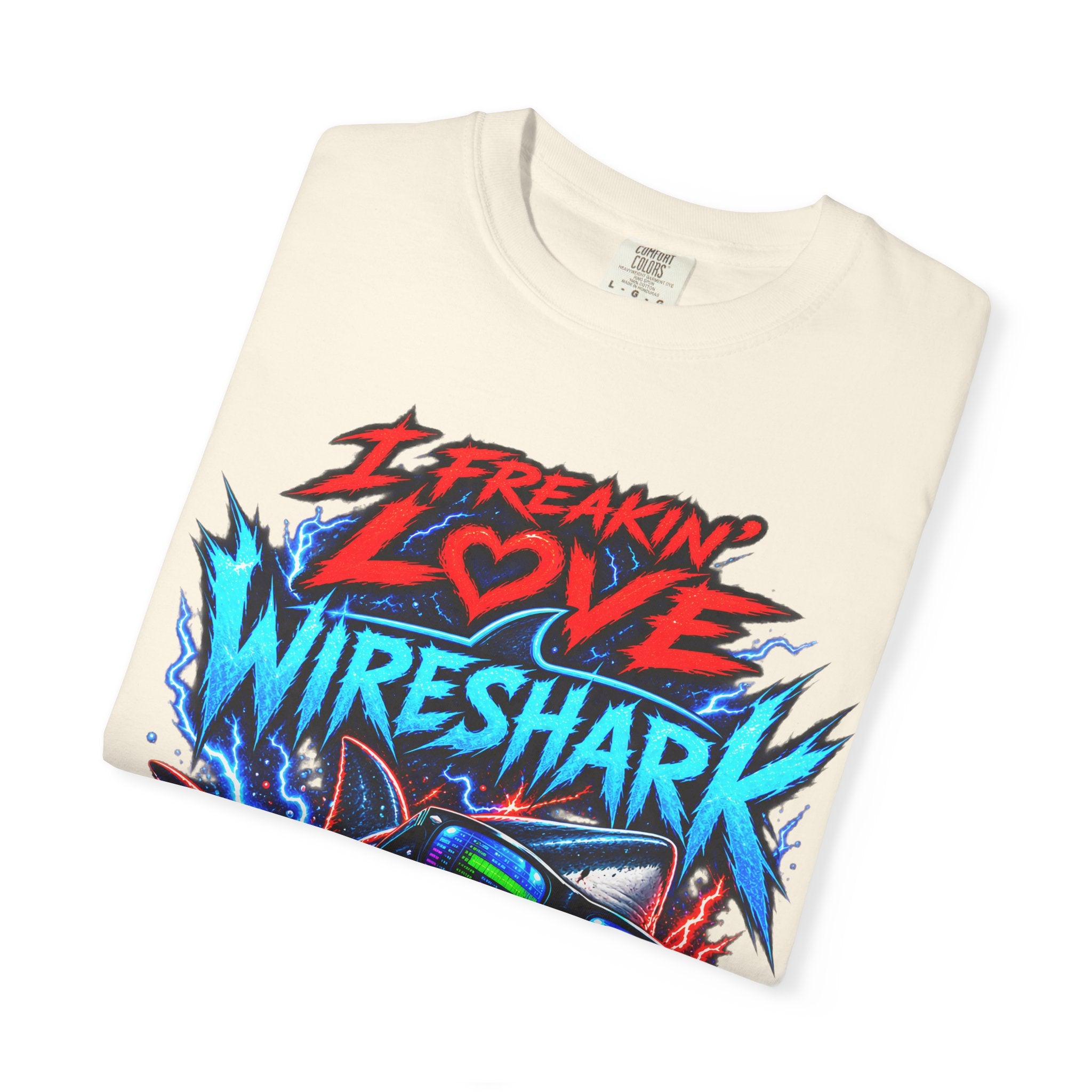 I Freakin' Love Wireshark T-Shirt | Retro Shark Network Tee (It's Not Working — "I Can't Connect!")