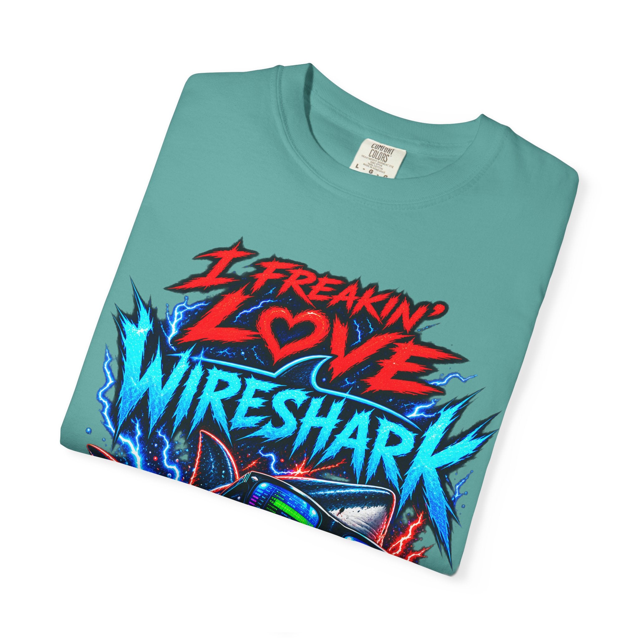 I Freakin' Love Wireshark T-Shirt | Retro Shark Network Tee (It's Not Working — "I Can't Connect!")