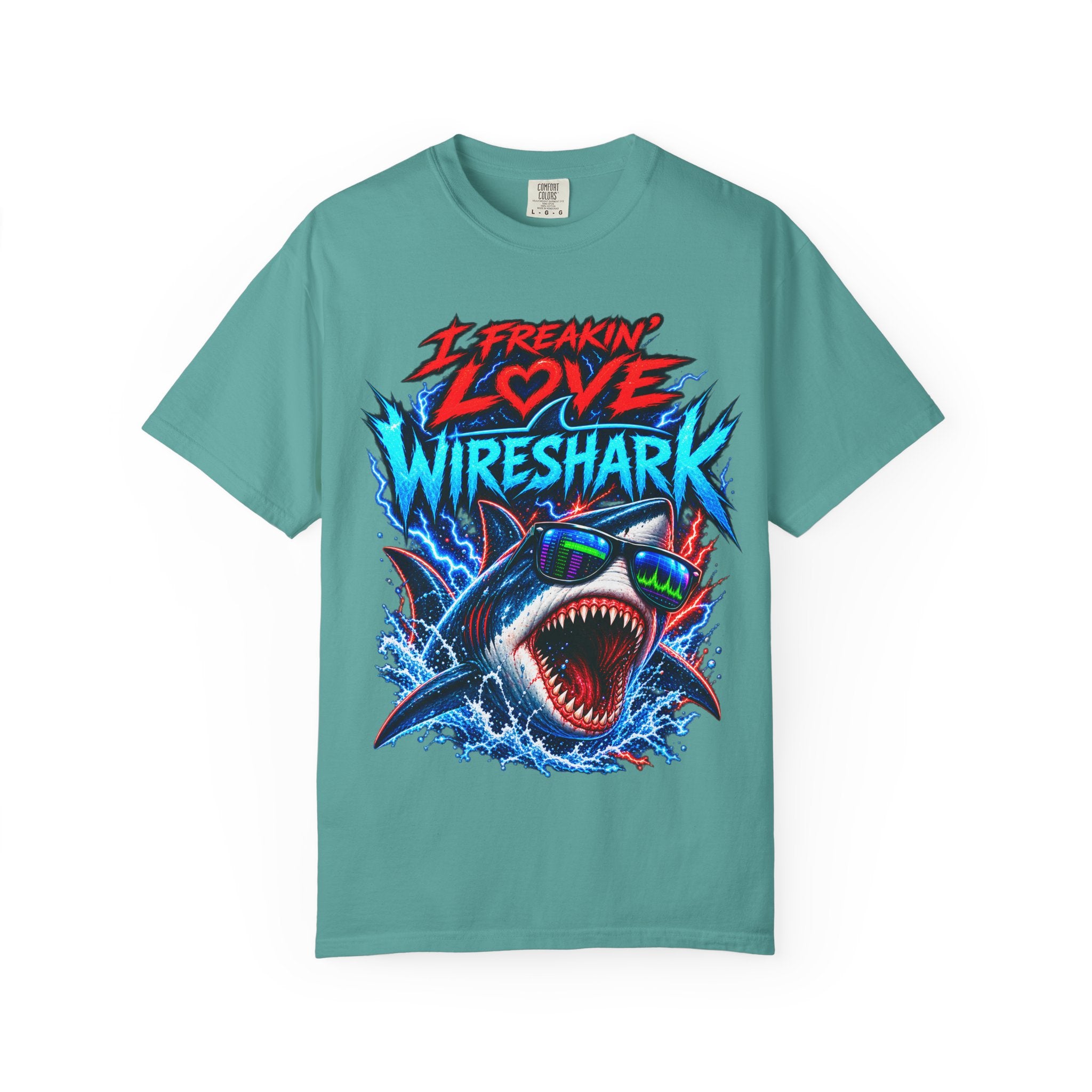 I Freakin' Love Wireshark T-Shirt | Retro Shark Network Tee (It's Not Working — "I Can't Connect!")