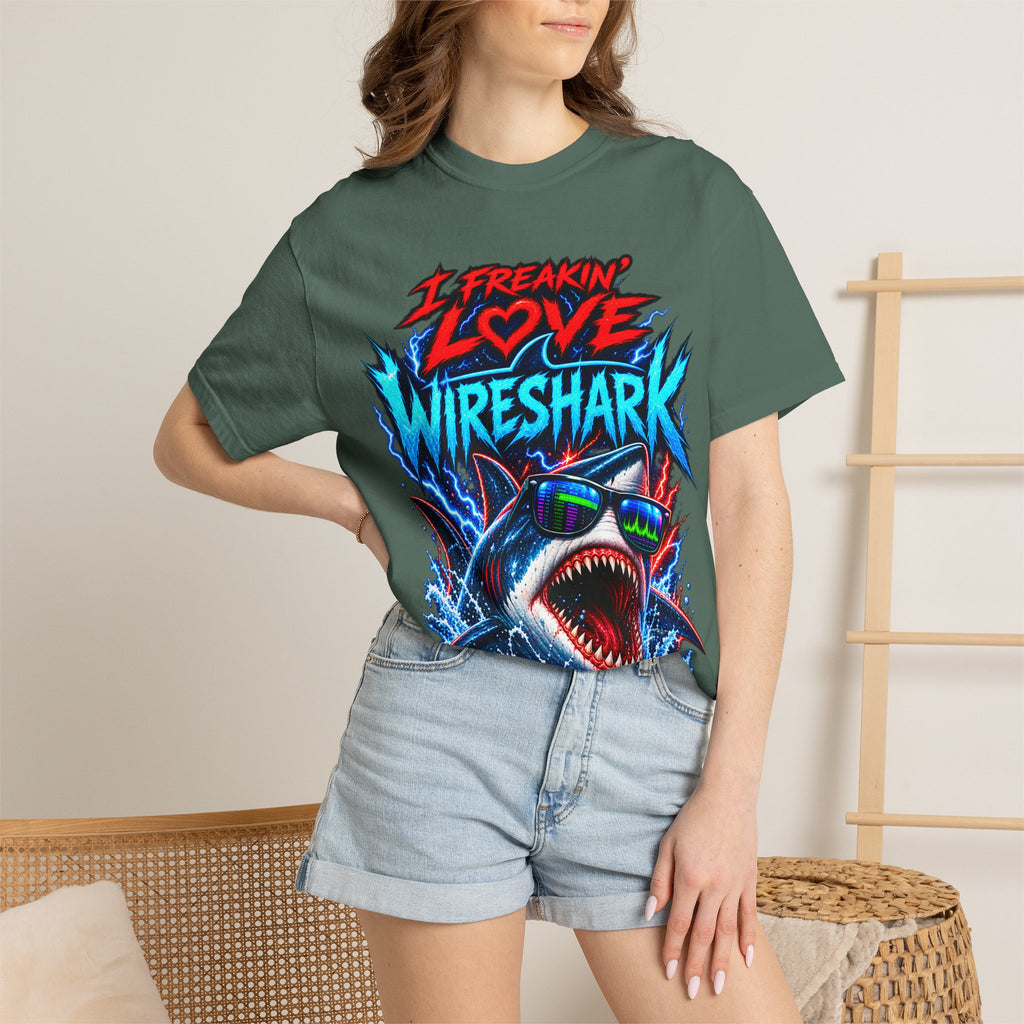 I Freakin' Love Wireshark T-Shirt | Retro Shark Network Tee (It's Not Working — "I Can't Connect!")